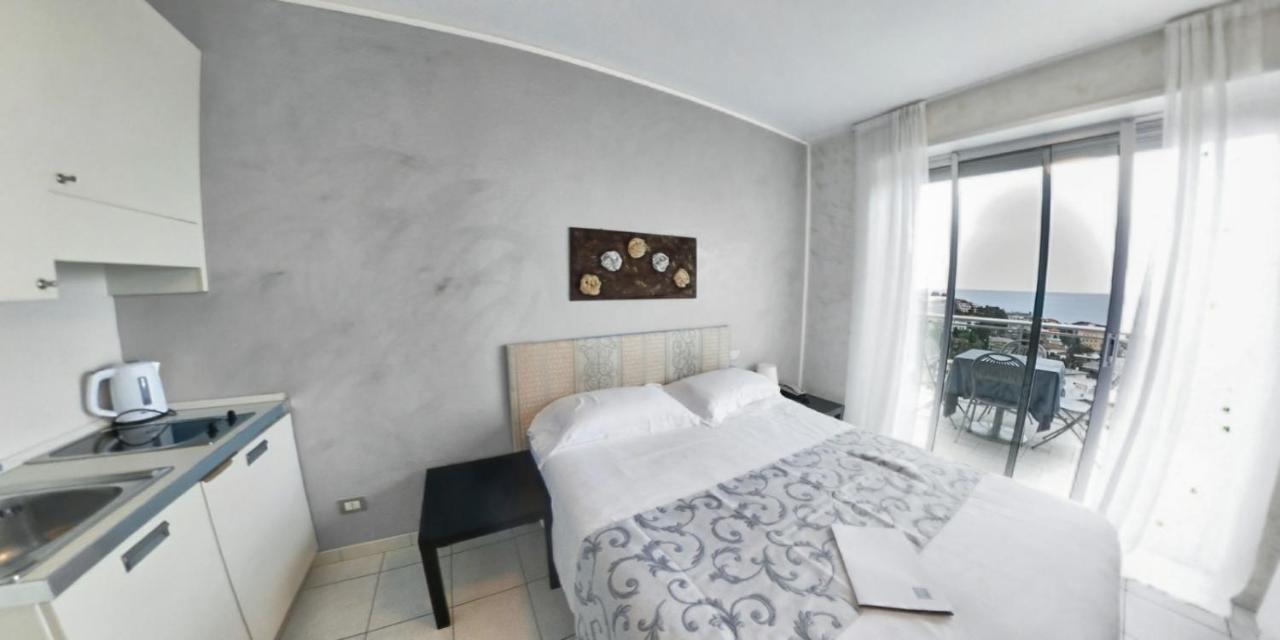 Residence Modus Vivendi Sanremo Exterior photo